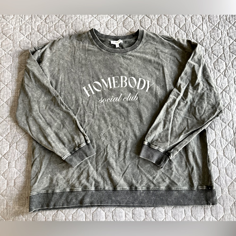 NWOT Gilli oversized boxy blue-gray “Homebody social club” sweatshirt- size 2X